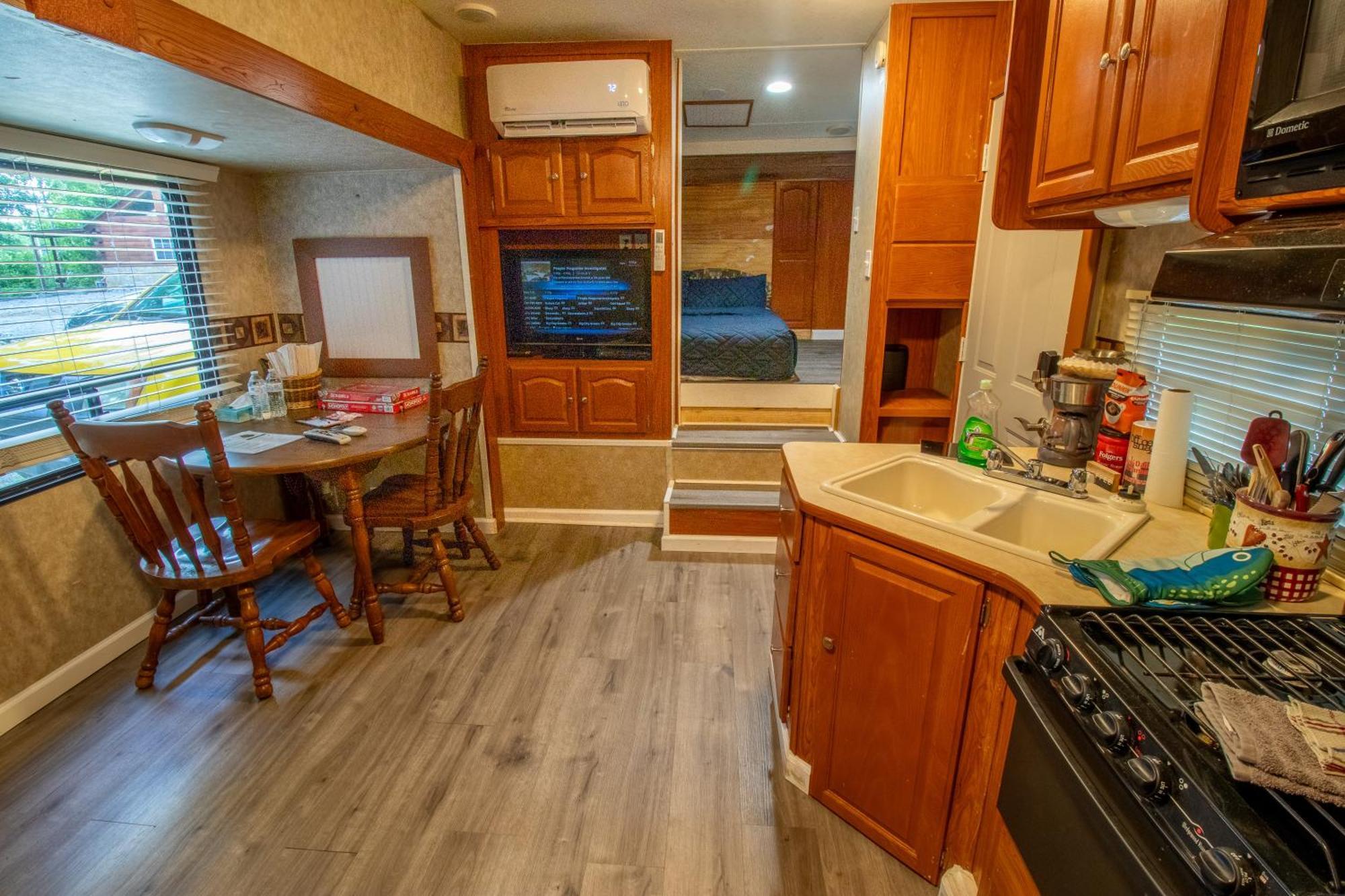 Kozy Haven Log Cabin Rentals Columbia Ngoại thất bức ảnh